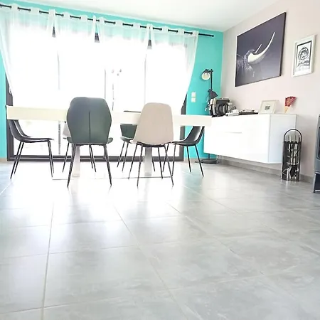 Vila Lumina, Piscine, Climatisee, Parking, Wifi